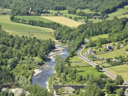 LIEU MAGIQUE La caverne Saint-Marcel