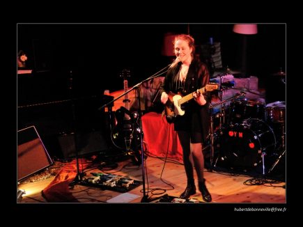 Yvan Marc et Lisa Portelli      Quand la musique est bonne…(*)