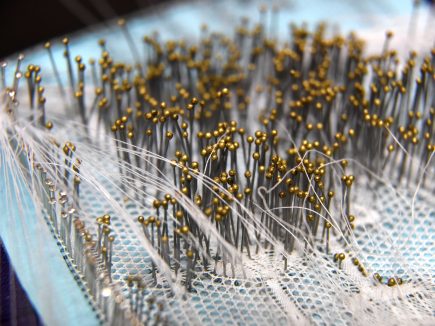 LA DENTELLE AU FUSEAU