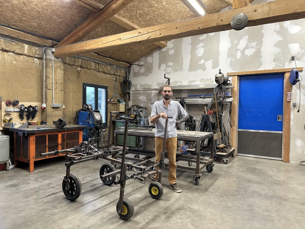 charriot porte outil d'alexandre