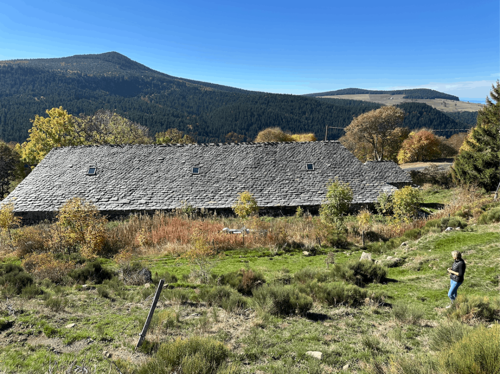la ferme des hauts plateaux vue d'en haut