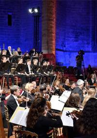 LE FESTIVAL EN SAISON